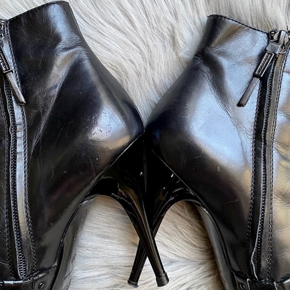Burberry Leather Ankle Boots Booties - Picture 9 of 13
